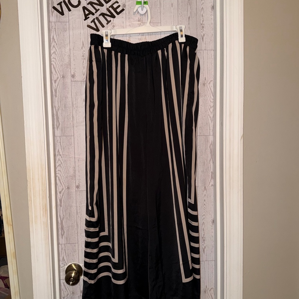 Chic Striped Wide Leg Pants